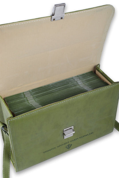 Kuranı Kerim Orta Boy 30 Cüz Yeşil Çanta Kare Kodlu